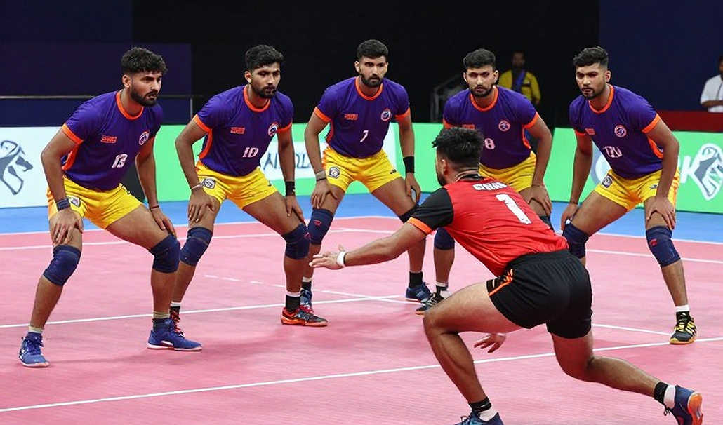 কাবাডির নড়বড়ে দেয়াল: ইরানের সামনে ভারত, আর খুলনার নীরব টাইম-ট্রায়ালের পাঠ